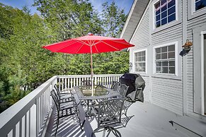 Frye Island Family Cabin With Lake & Beach Access!