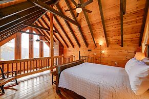 Bryson City Getaway: Private Hot Tub & Scenic View