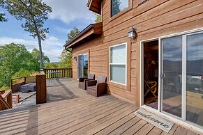 Bryson City Getaway: Private Hot Tub & Scenic View