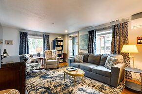 Peaceful Renton Retreat w/ Hot Tub Access!