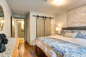 Peaceful Renton Retreat w/ Hot Tub Access!