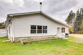 Boat Dock & Fire Pit: Lakefront Monico Home!