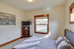 9 Mi to Downtown: Bozeman Vacation Home w/ Hot Tub