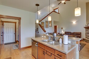 9 Mi to Downtown: Bozeman Vacation Home w/ Hot Tub