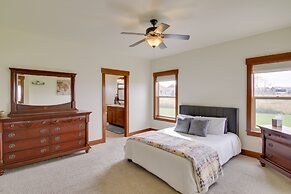 9 Mi to Downtown: Bozeman Vacation Home w/ Hot Tub