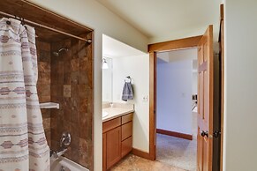 9 Mi to Downtown: Bozeman Vacation Home w/ Hot Tub