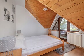 Highlander Nedzy Kubinca by Renters