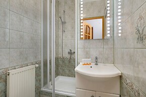 Highlander Nedzy Kubinca by Renters