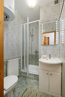 Highlander Nedzy Kubinca by Renters