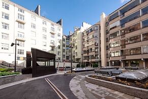 2ndhomes Modern & Cozy 2BR Apt w Balcony