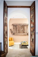 The Giri Residence Hotel & Spa