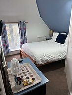 Captain Howey Hotel