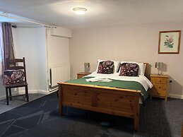 Captain Howey Hotel
