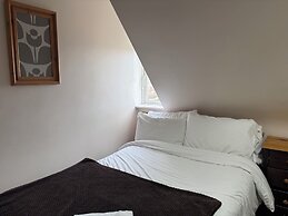 Captain Howey Hotel