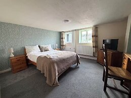 Captain Howey Hotel