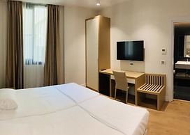 Marina Premium Hotel