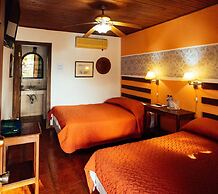 HOTEL DON UDOS BED & BREAKFAST