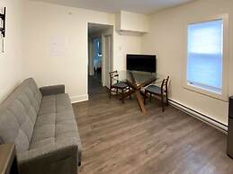 Calming 1bedroom Units With Balcony And City View