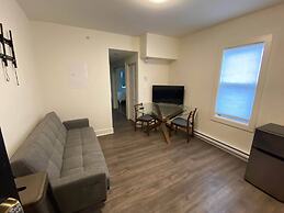 Calming 1bedroom Units With Balcony And City View