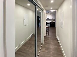 Calming 1bedroom Units With Balcony And City View