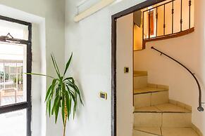 Tolentino Studio Flat by Napoliapartments