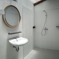 Roots Hotel Trawangan