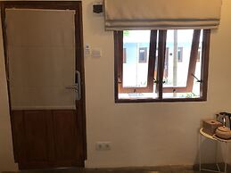 Roots Hotel Trawangan