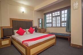 Goroomgo North Point Darjeeling