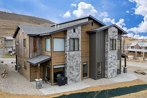 Ridgeview At Granby Ranch 3 Bedroom Townhouse by RedAwning