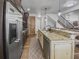 Jordanelle Mountain Paradise 1271 4 Bedroom Townhouse by RedAwning