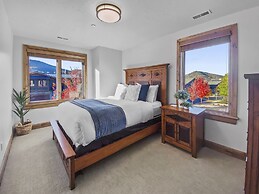 Jordanelle Mountain Paradise 1271 4 Bedroom Townhouse by RedAwning