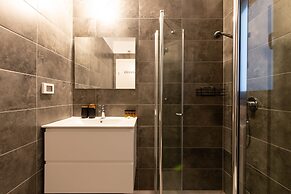 Luxury APT 3 BR New Tower Parking