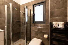 Luxury APT 3 BR New Tower Parking