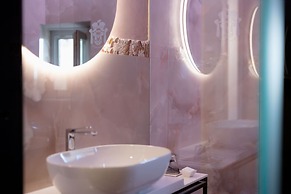 Lo Stemma Luxury Boutique Hotel