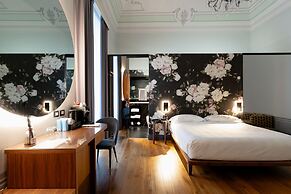 Lo Stemma Luxury Boutique Hotel