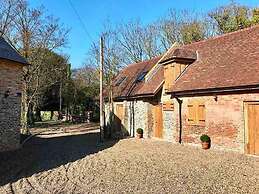 The Stables at Historic Grade ll Listed Farm