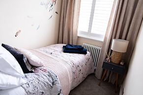 Inviting 3-bed House in Manchester