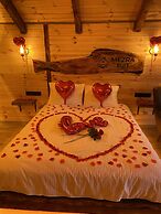 MEZRA DOĞAL DAĞ EVLERİ