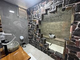 MEZRA DOĞAL DAĞ EVLERİ