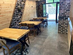 MEZRA DOĞAL DAĞ EVLERİ