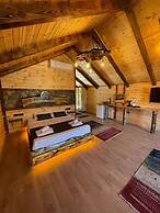 MEZRA DOĞAL DAĞ EVLERİ