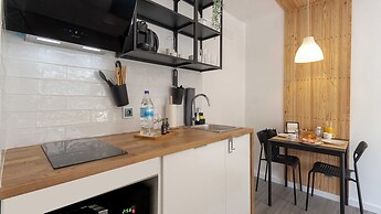 The Jolie Apartments