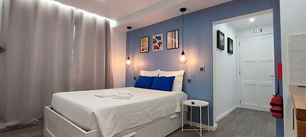 The Jolie Apartments