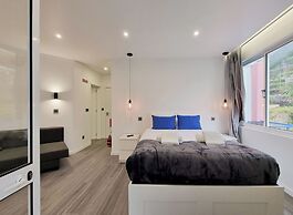 The Jolie Apartments