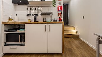 The Jolie Apartments