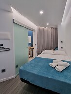 The Jolie Apartments