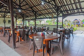 Green orry inn cafe & cottages