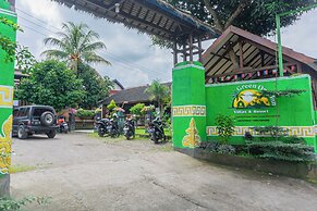 Green orry inn cafe & cottages