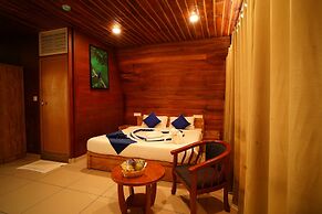 MISTY MORNING RESORT