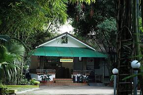 MISTY MORNING RESORT